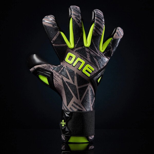 One Glove Geo 3.0 Carbon Goalkeeper Gloves