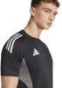 JJ1518-6-APPAREL-On-Model-Detail-View-2-white-OXHL-23300.jpg